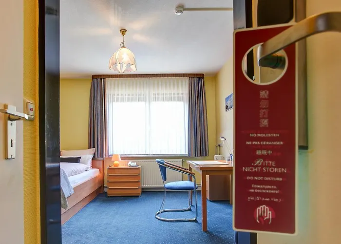 Hotel Elbinsel Free Parking