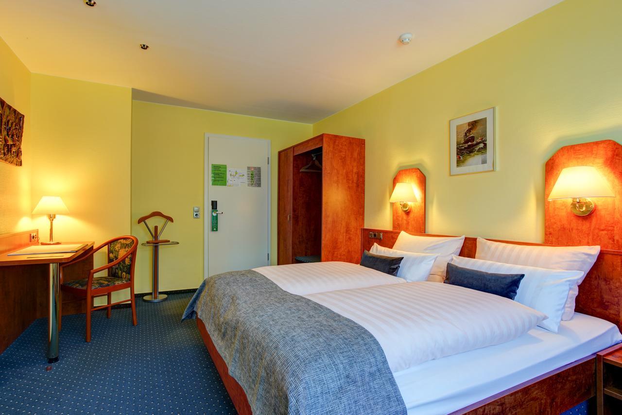Elbinsel Free Parking Hotel Amburgo